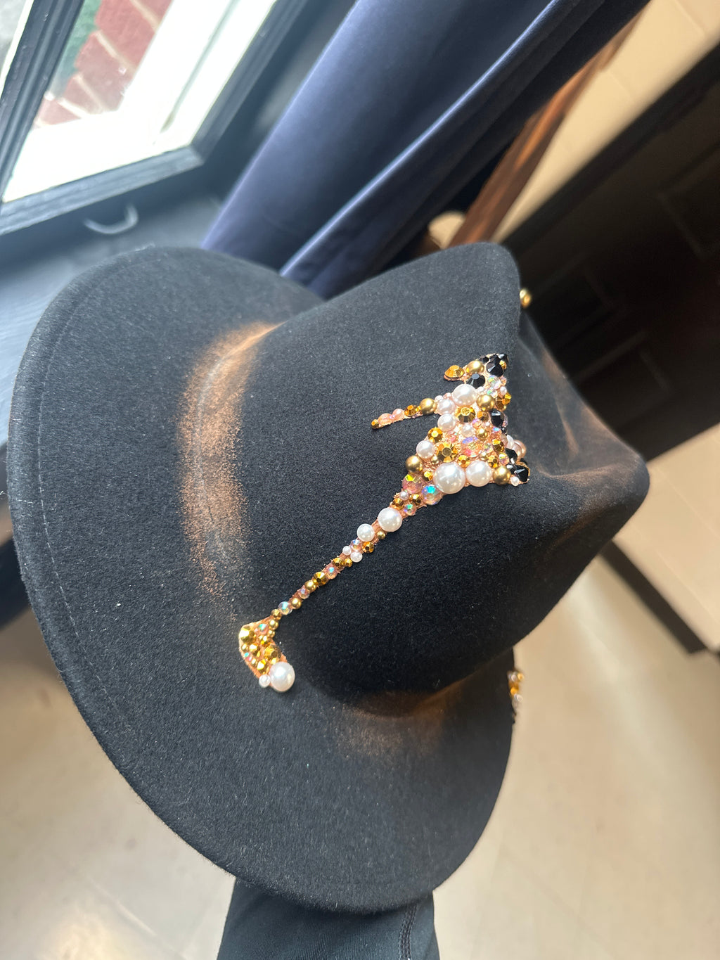 L/XL - Black burnt bling - Fedora Designs