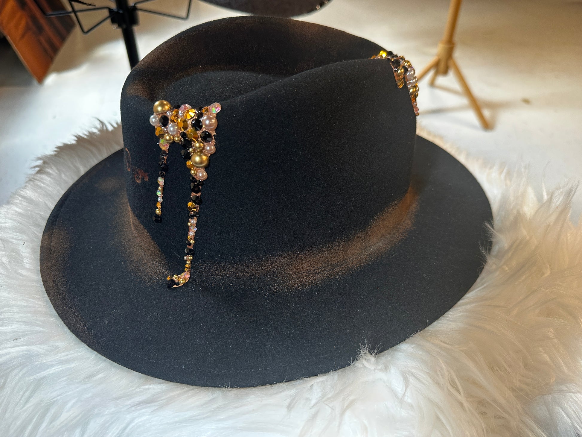L/XL - Black burnt bling