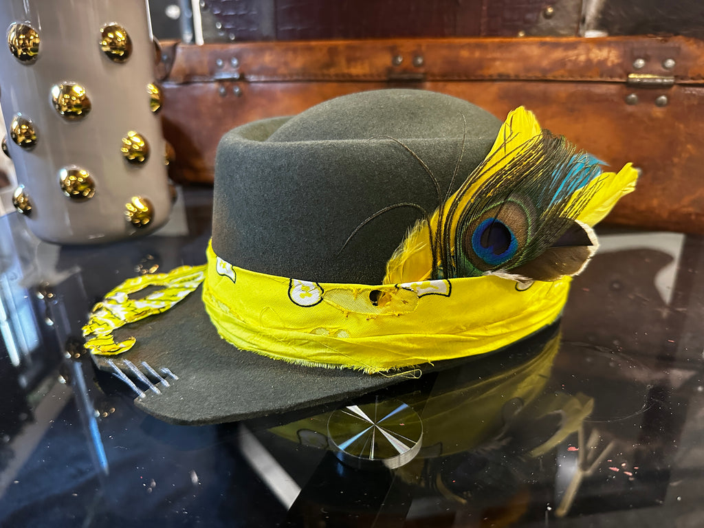 M/L - Yellow bandana - Fedora Designs
