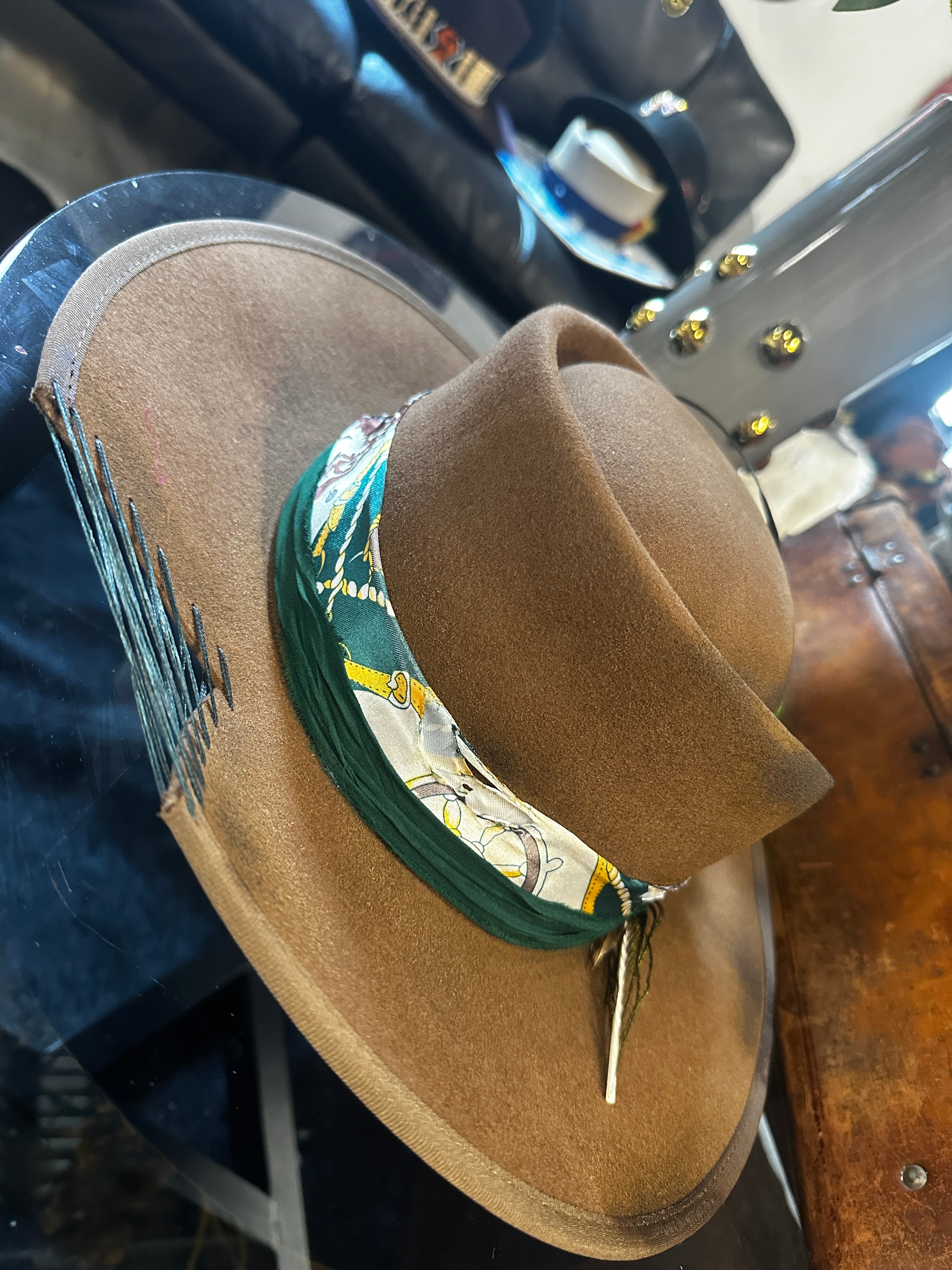 XL - Green goblin - Fedora Designs