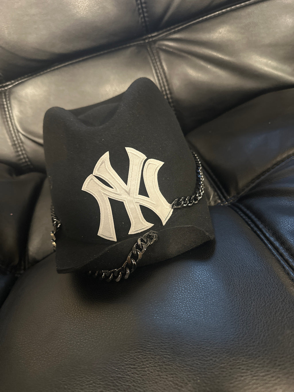 M/L/XL - NY - Fedora Designs