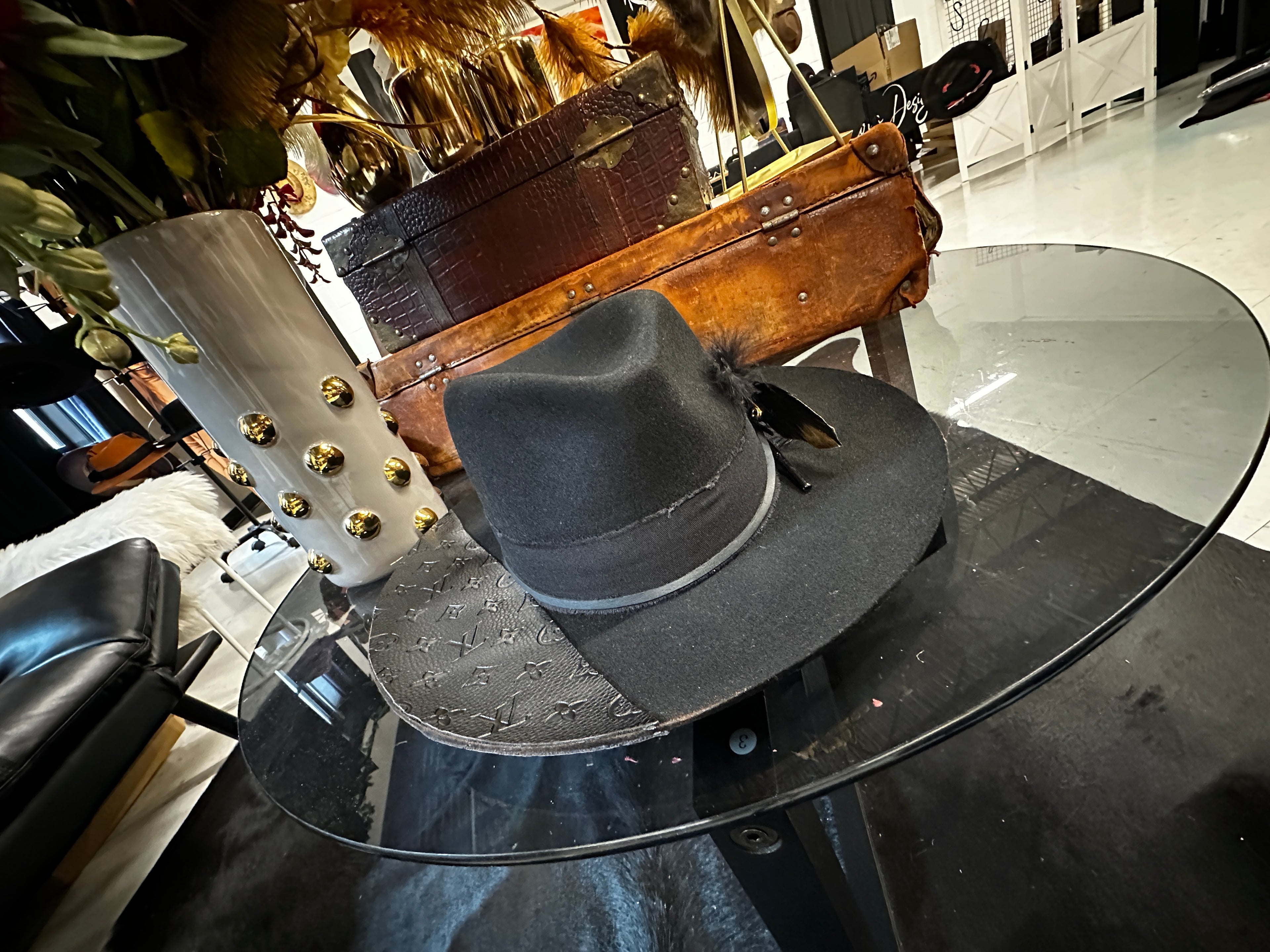 Lou - black hat - Fedora Designs