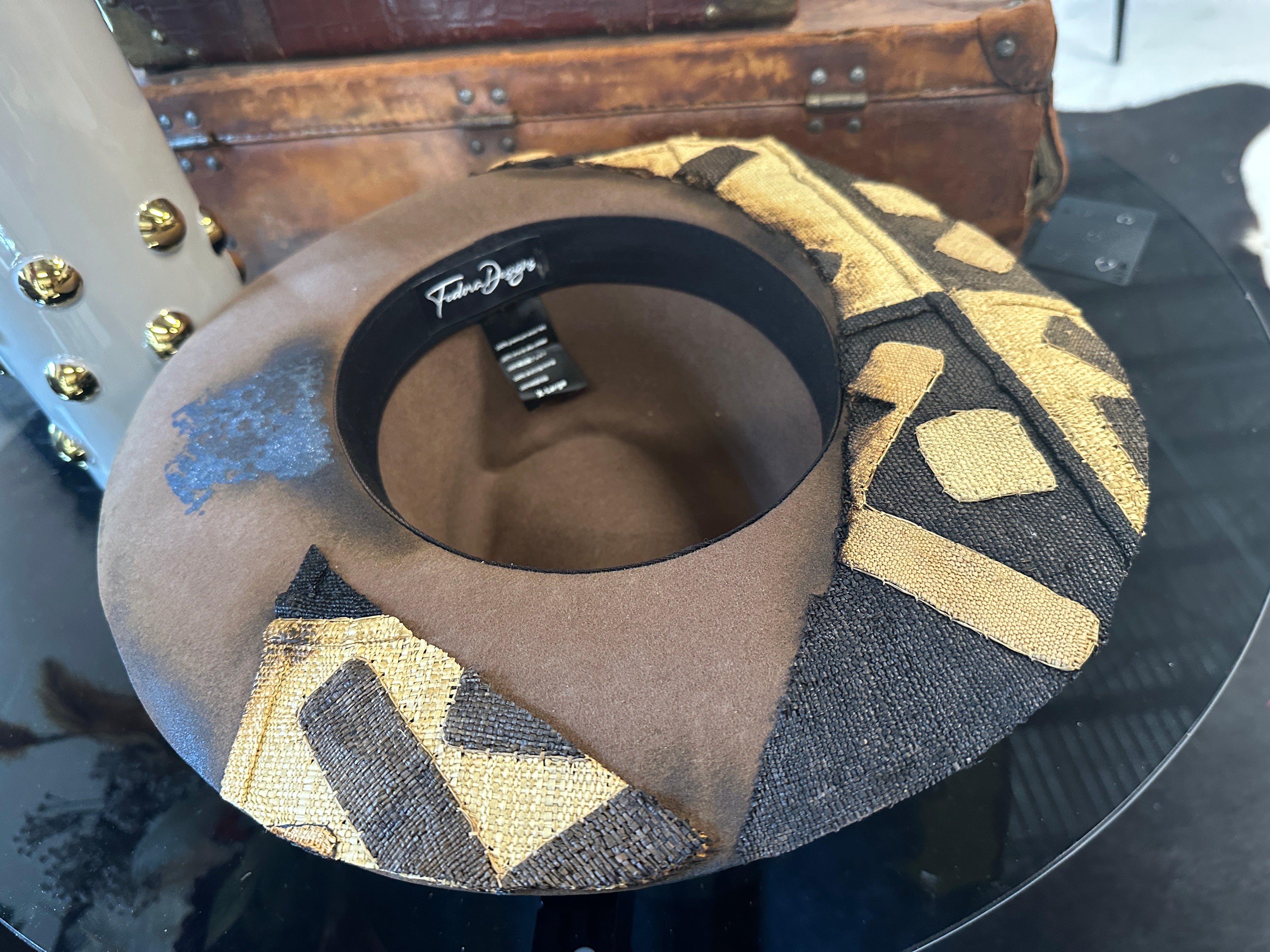XL - Brown Kuba