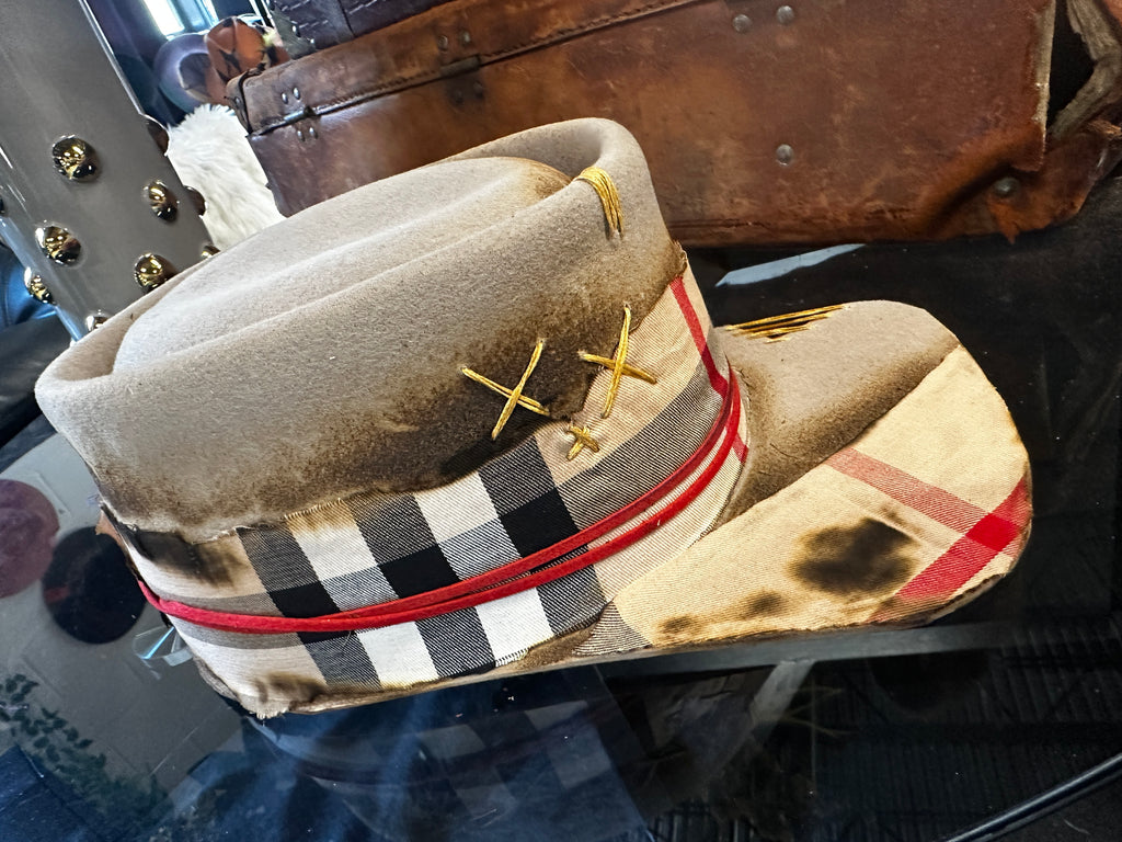 L - Burberry match - Fedora Designs