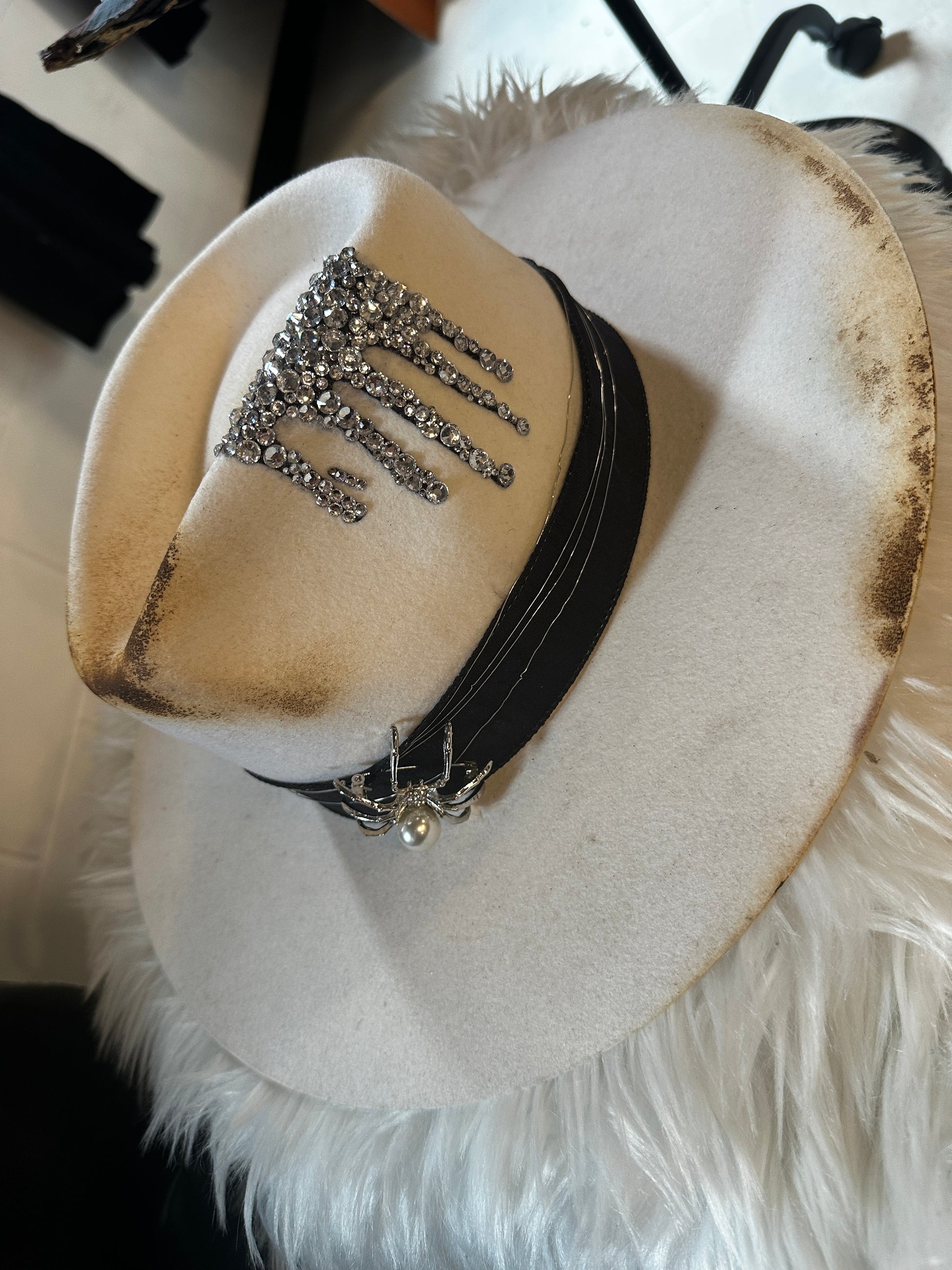 M - White bling