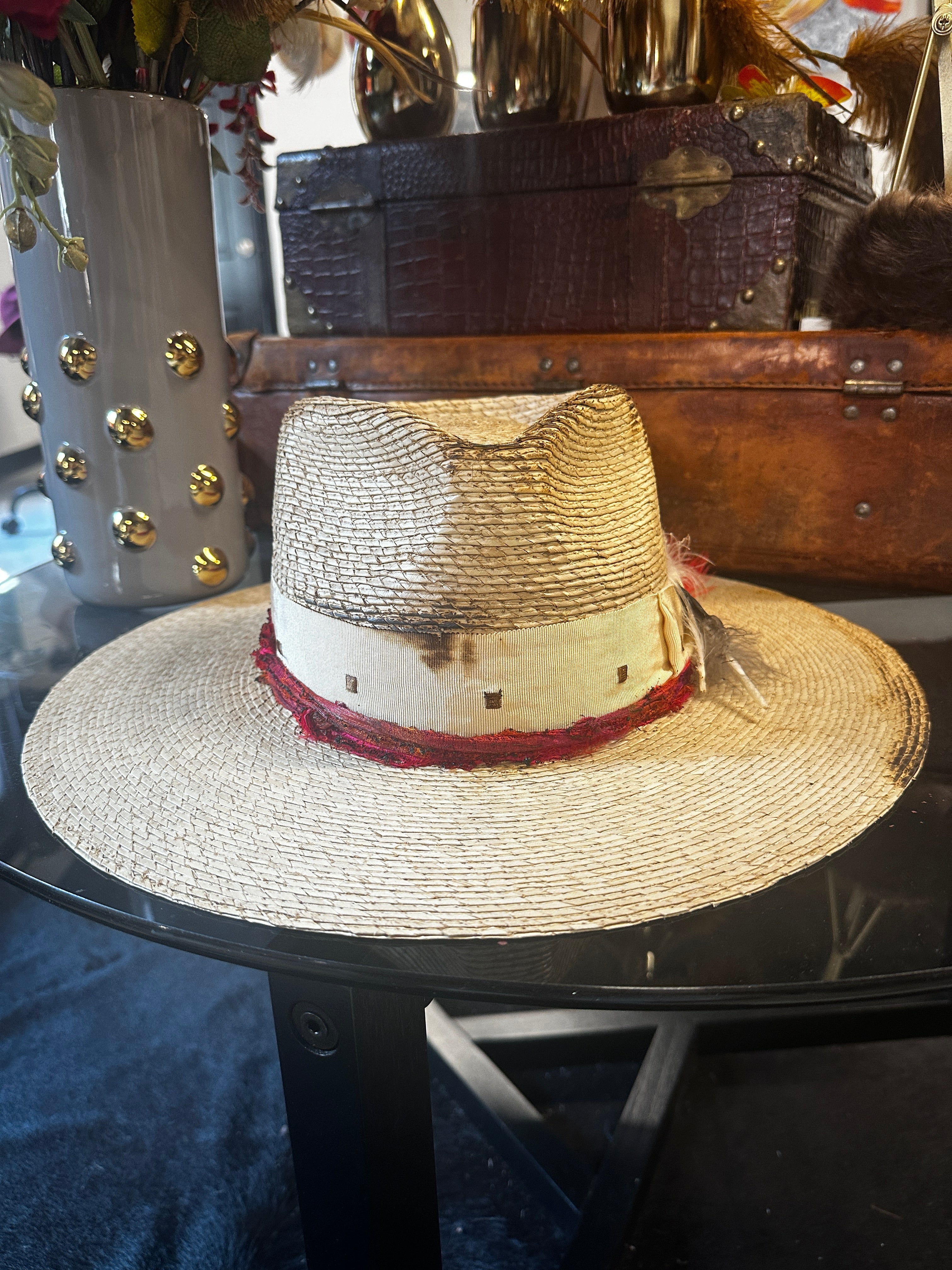 Wide brim - XL Red