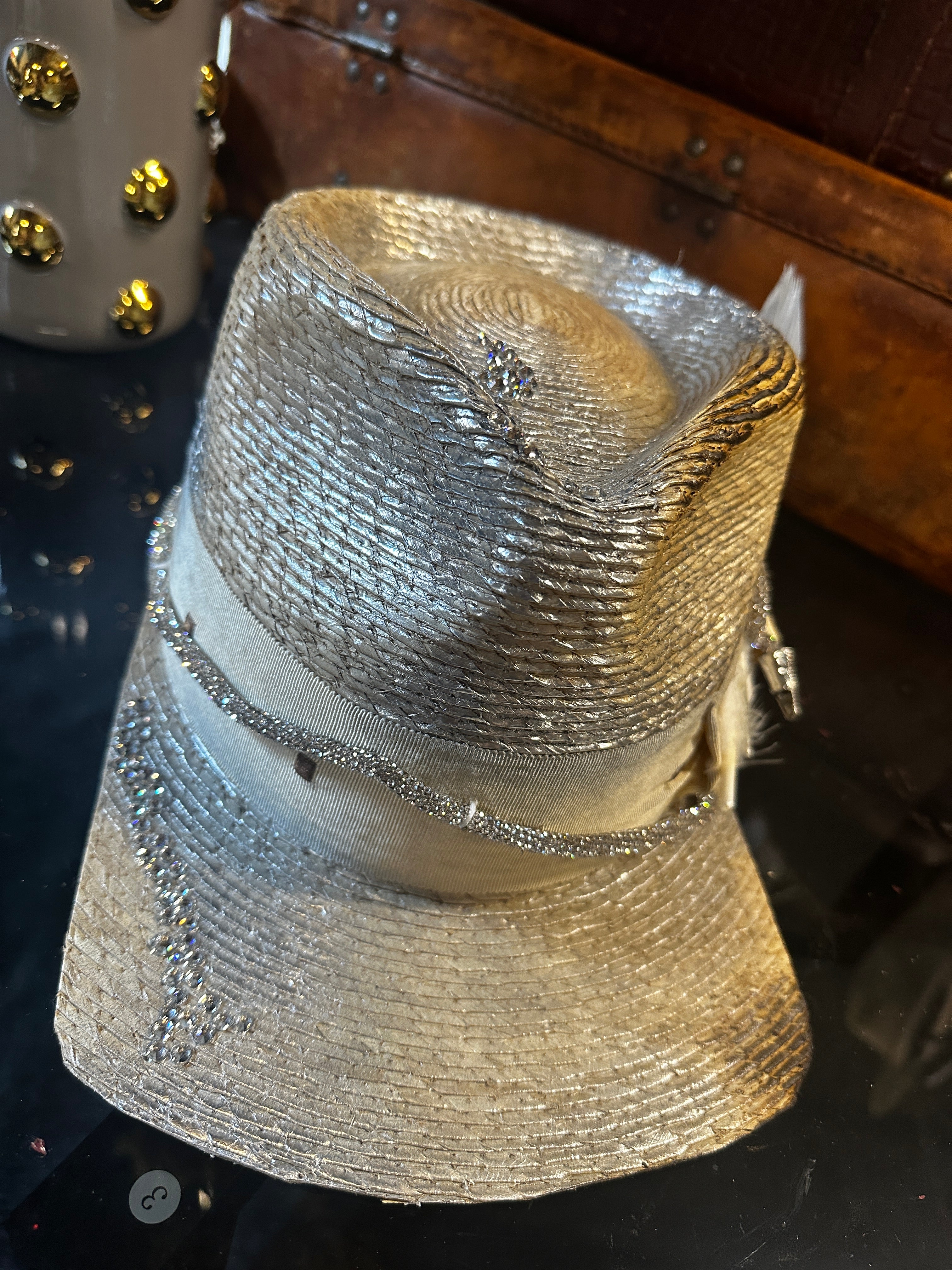 Silver sparkles cap