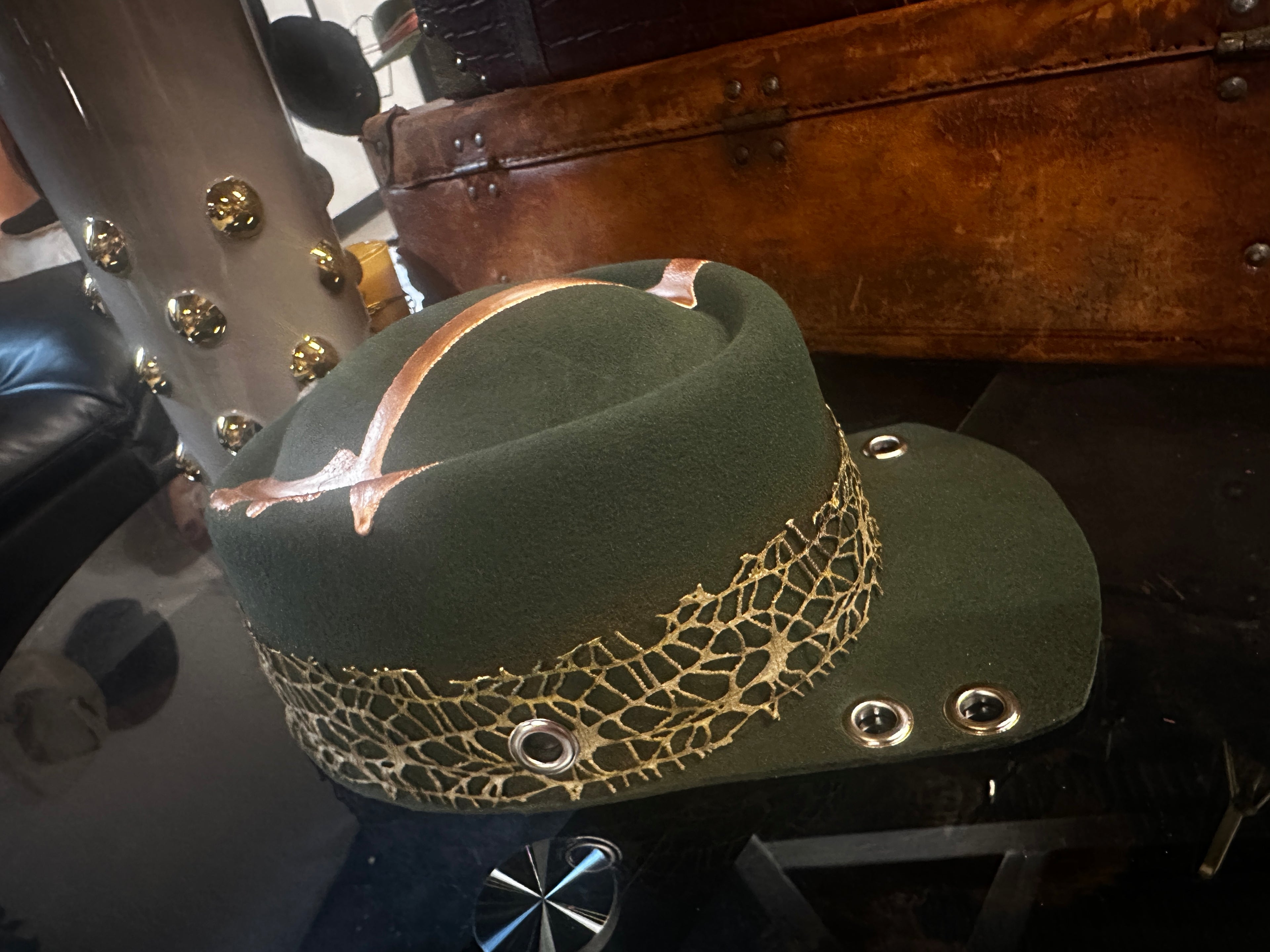 M/L - Spizz - Fedora Designs