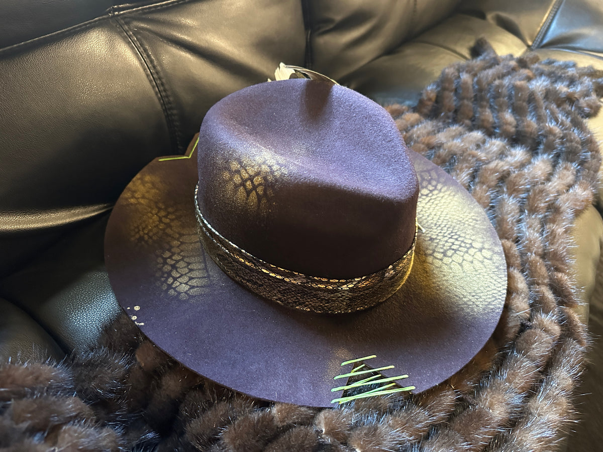 XL - Python - Fedora Designs