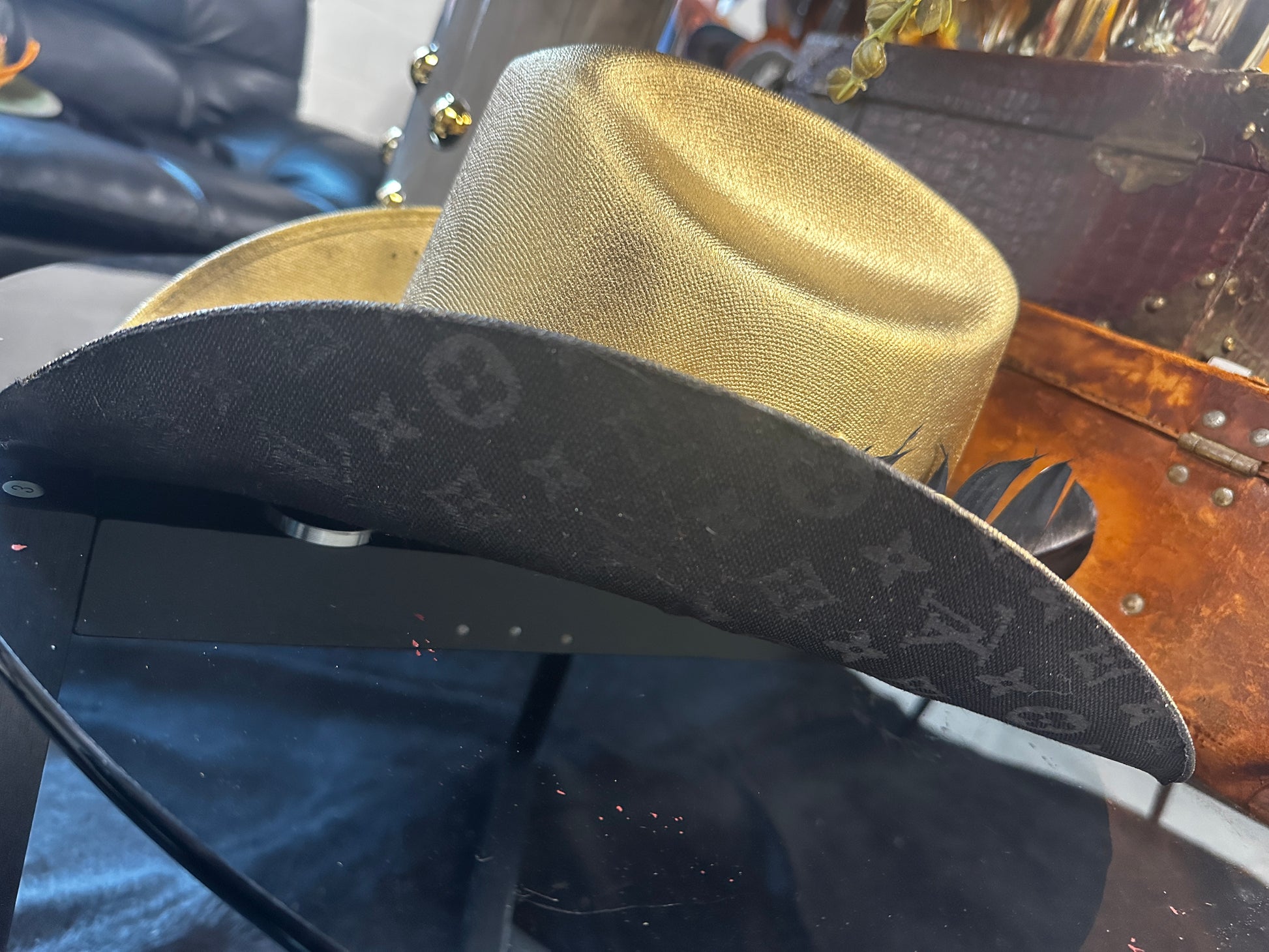 S/M - Straw gold cowboy