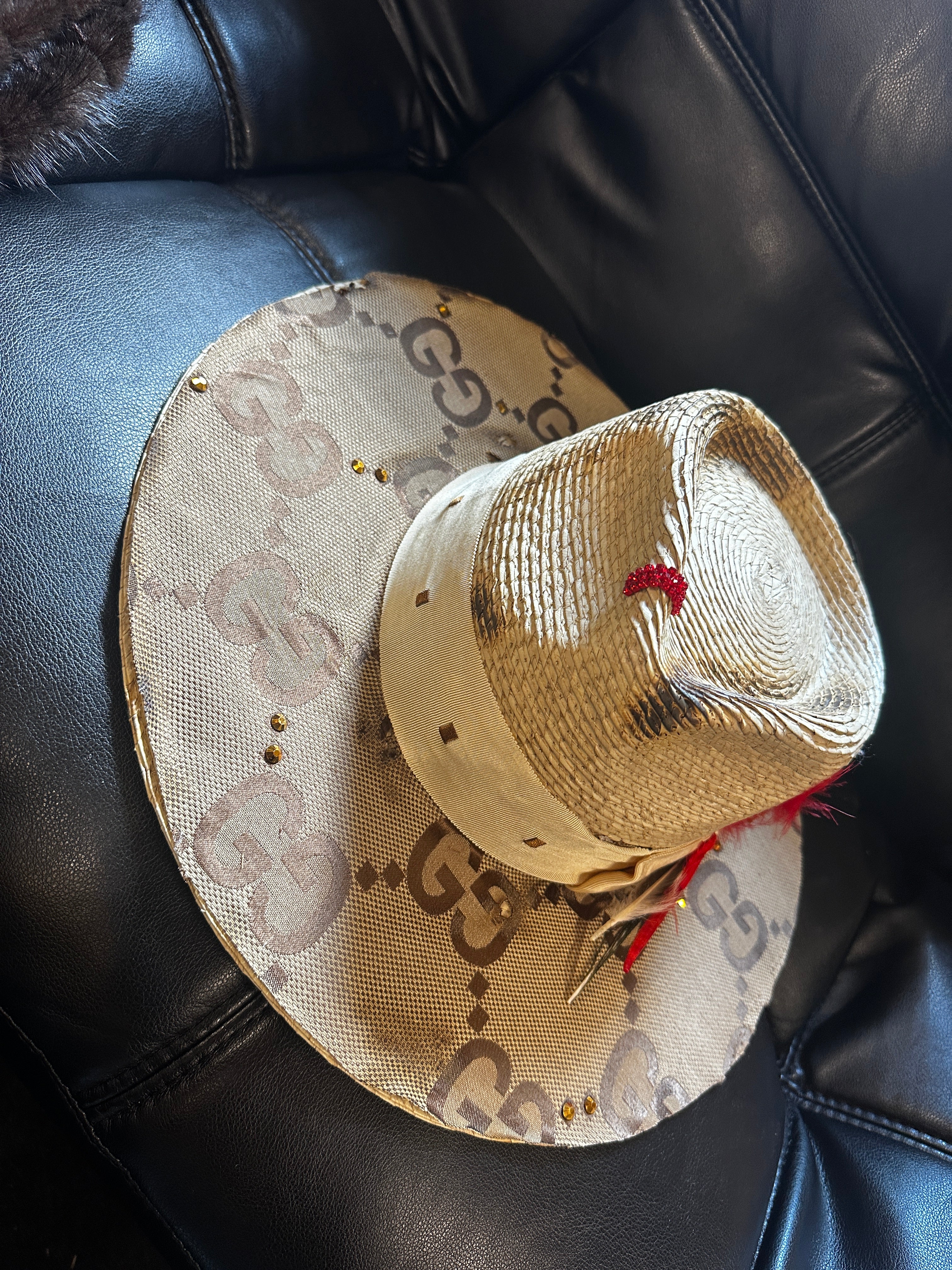GGs - Wide Brim Straw
