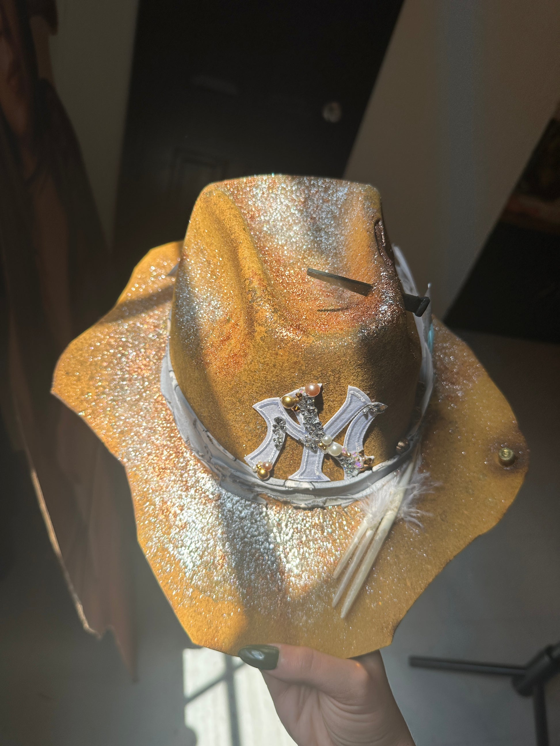 L - Yellow bling