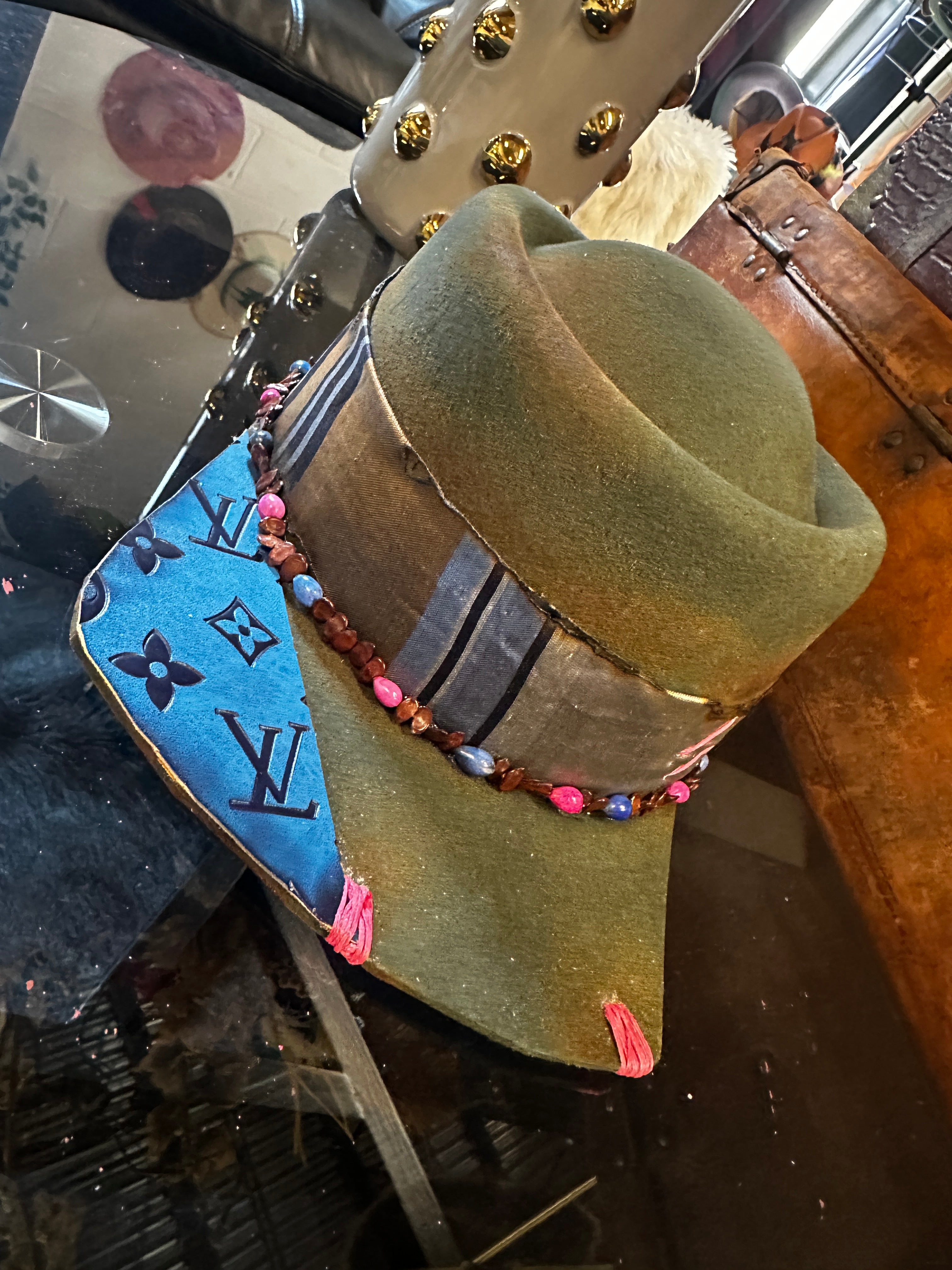 L - bluey - Fedora Designs