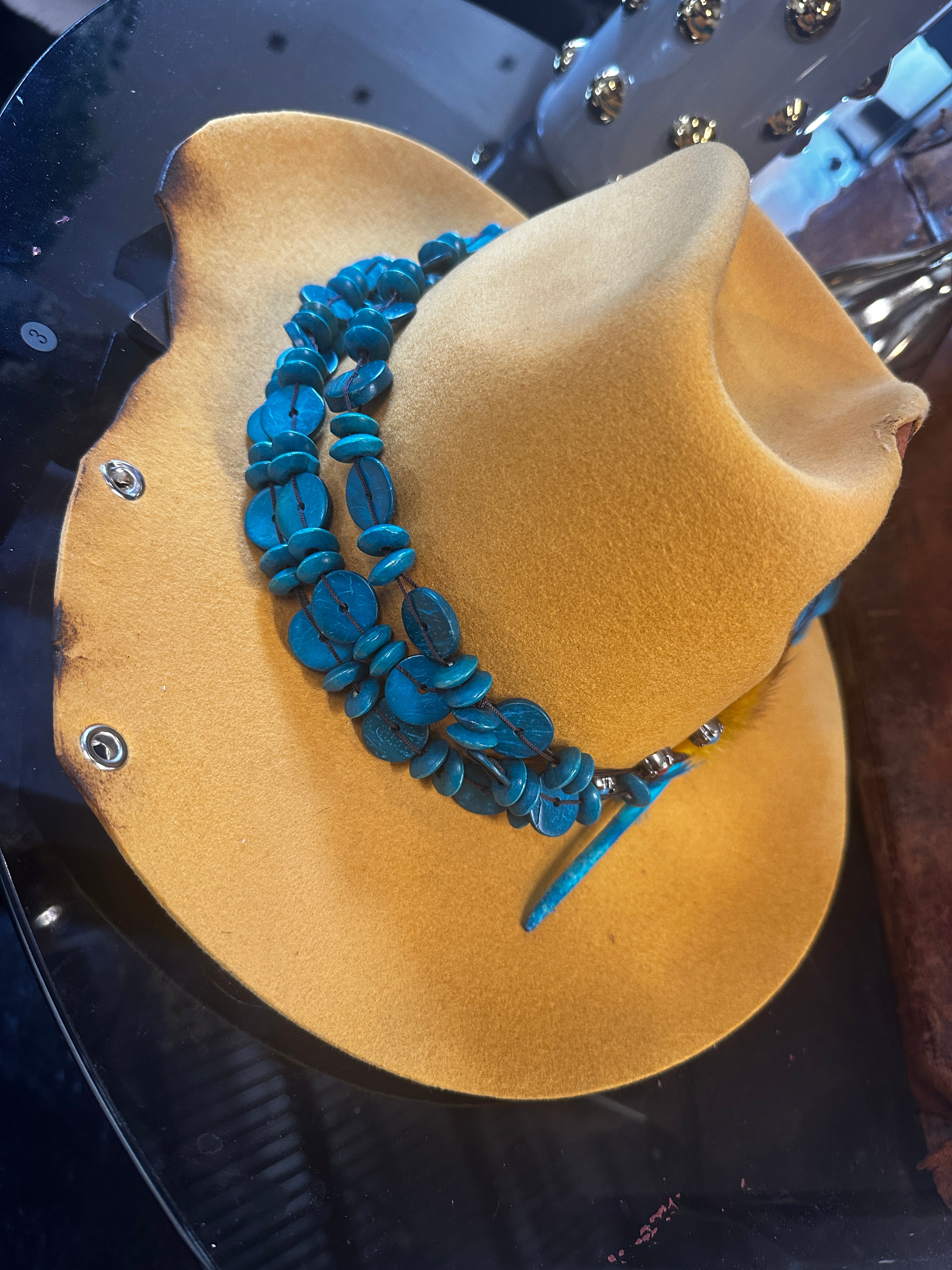 L - Lemon Pepper - Fedora Designs