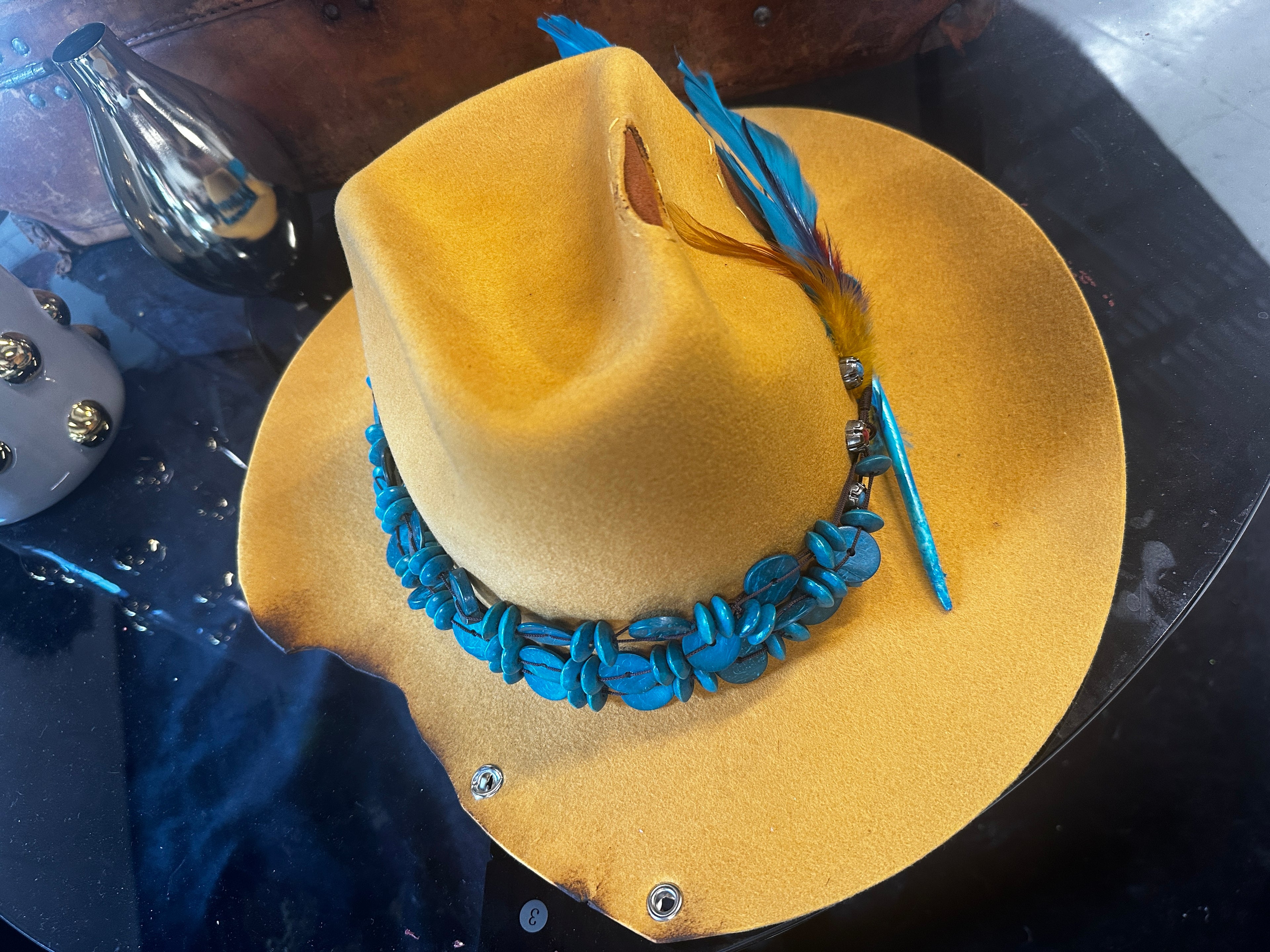 L - Lemon Pepper - Fedora Designs