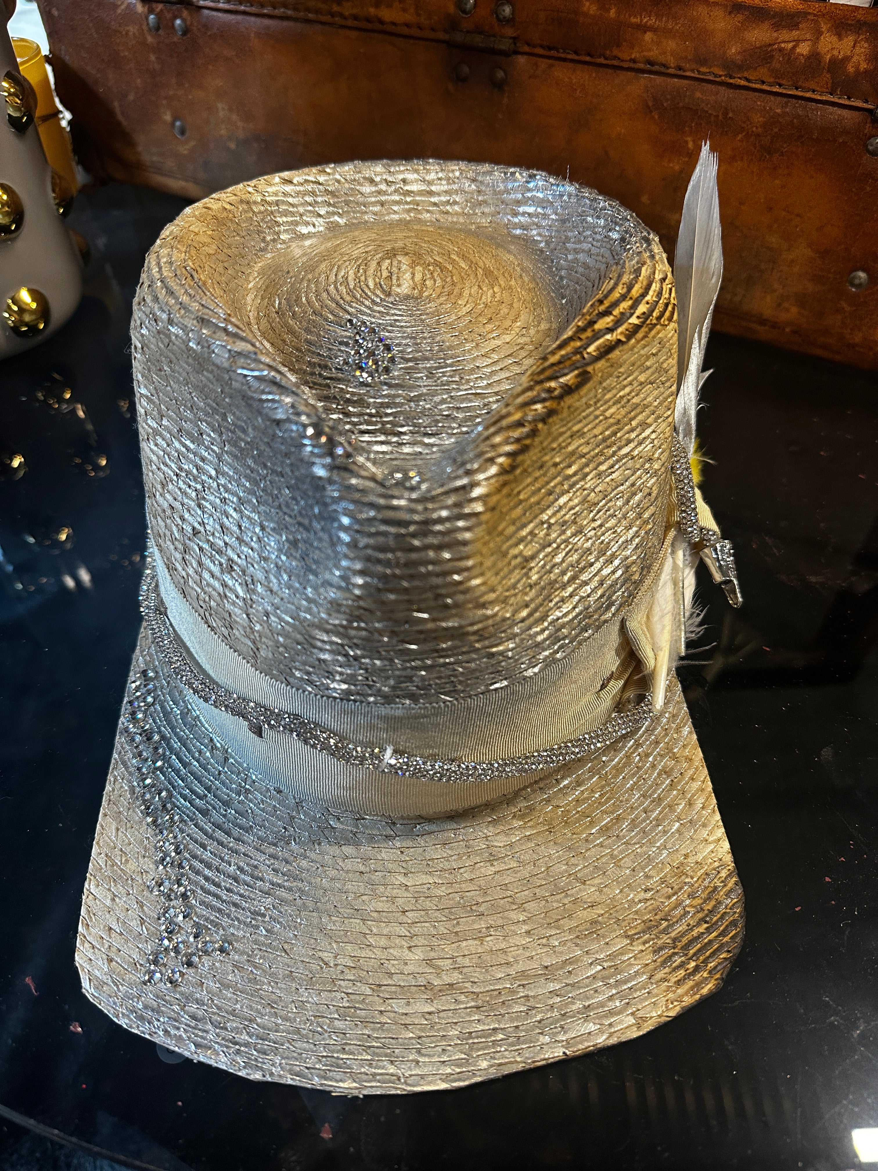 Silver sparkles cap