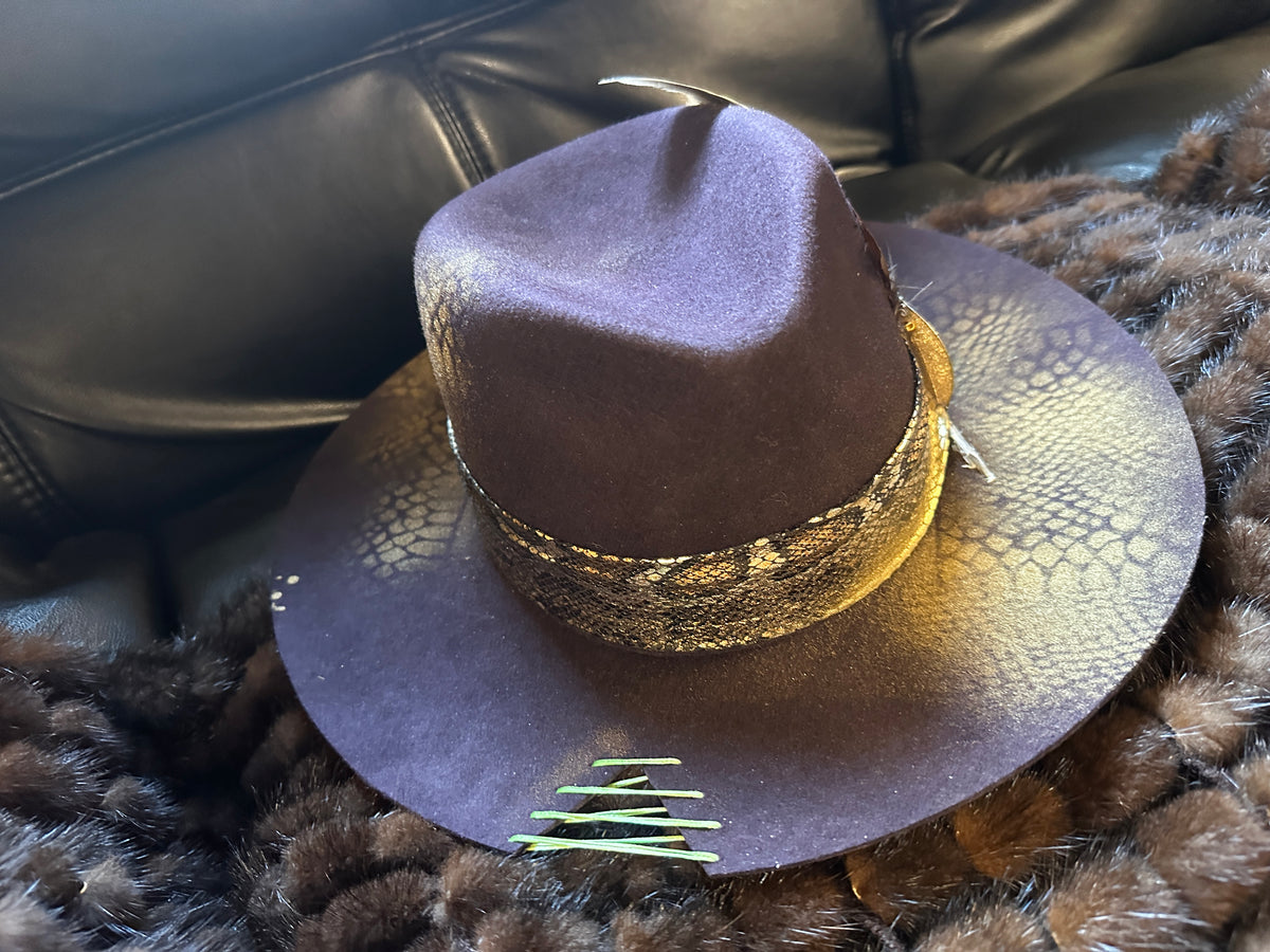 XL - Python - Fedora Designs