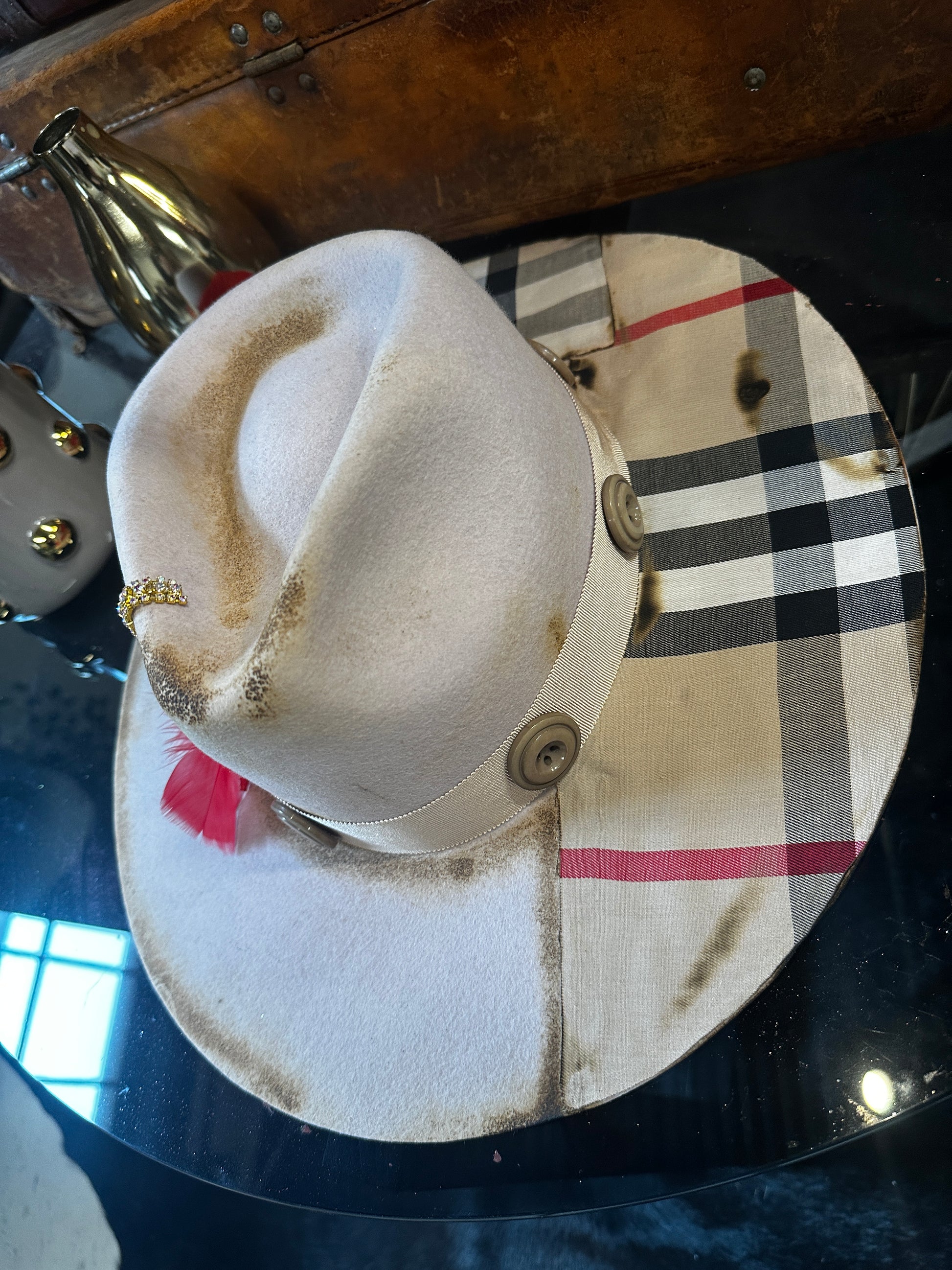 M - Burberry Print