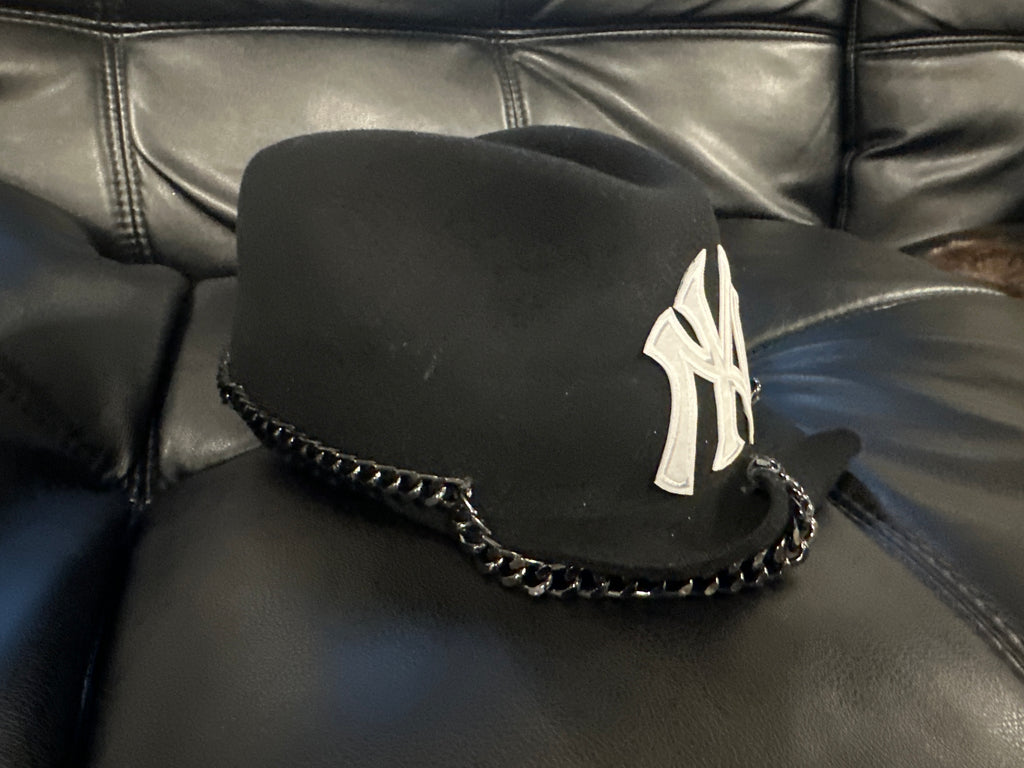 M/L/XL - NY - Fedora Designs