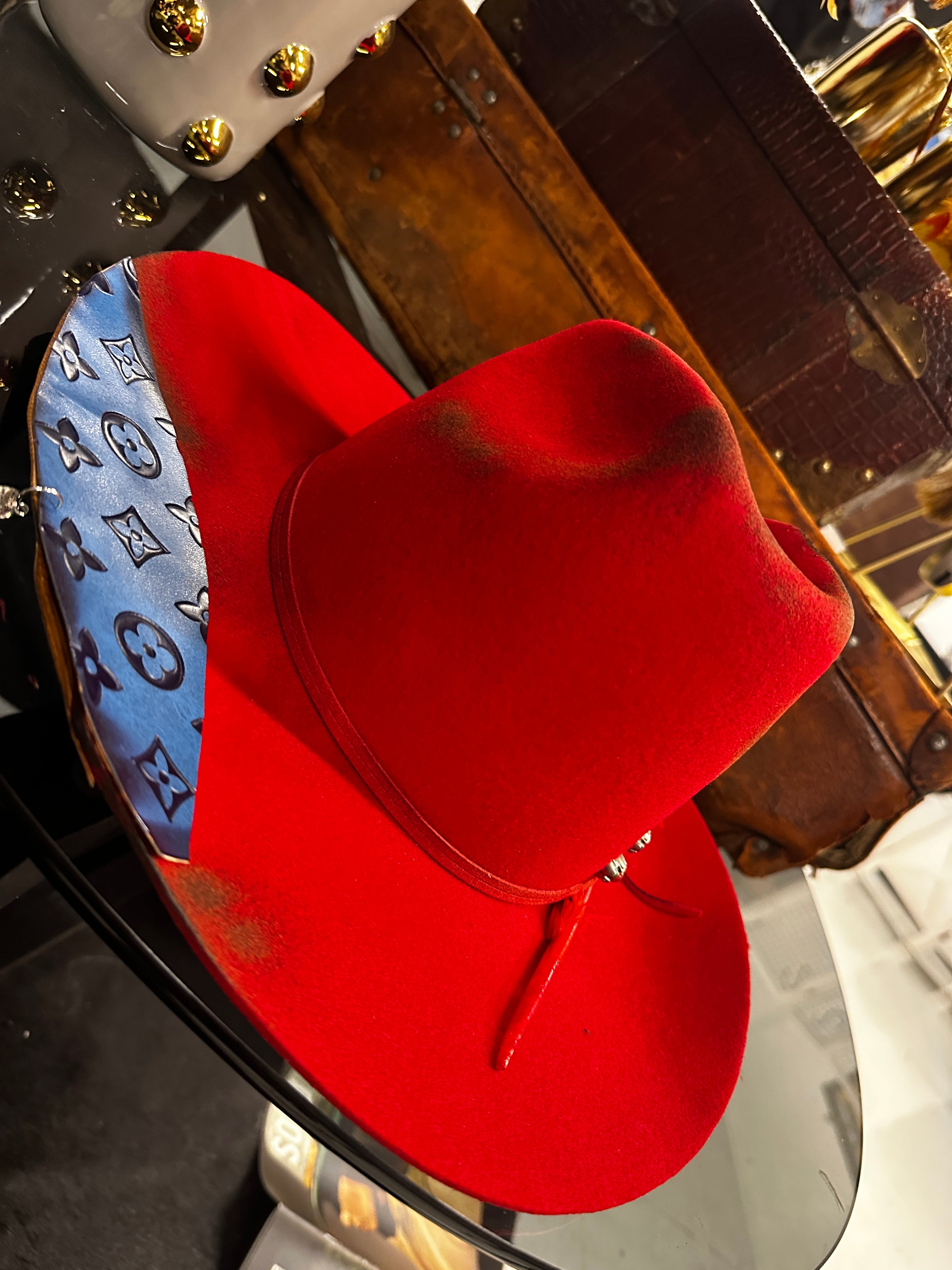 L - Red Louie - Fedora Designs
