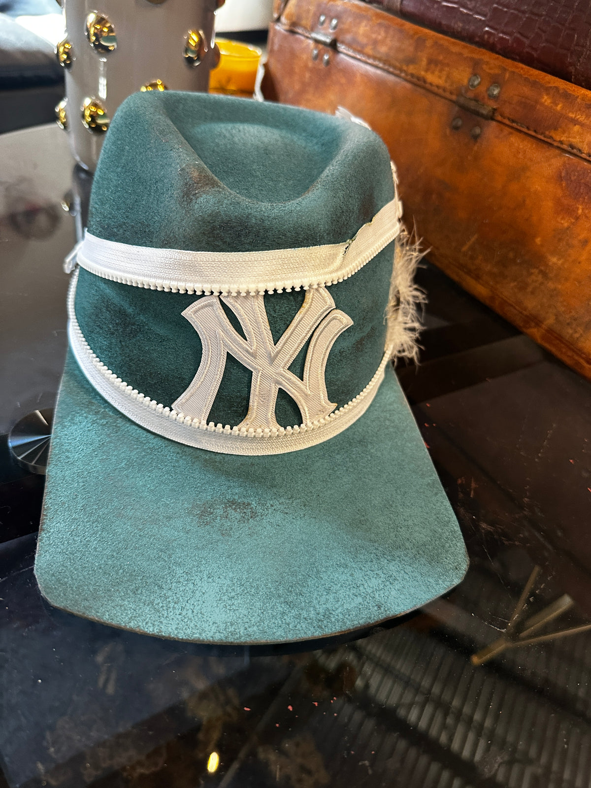 L - NY - Fedora Designs
