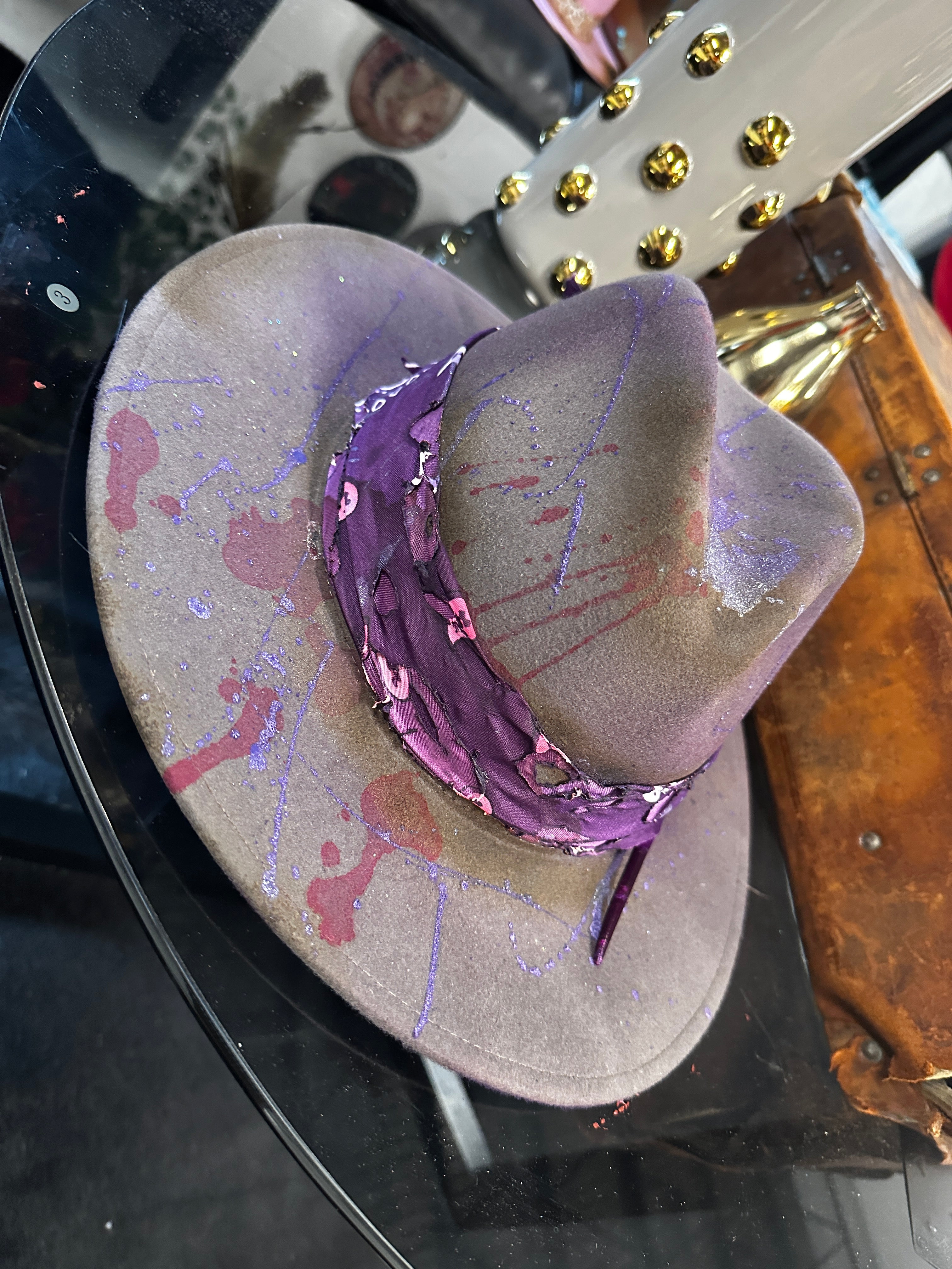 L - Purp haze - Fedora Designs