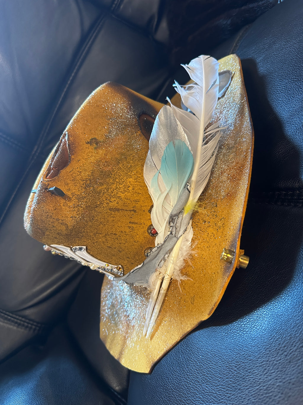 Stitched Yellow shine
