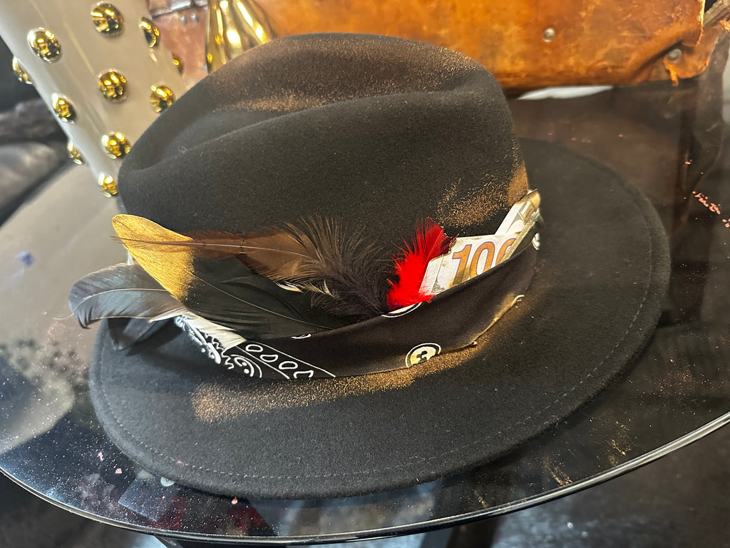 L/XL - Black sneeze - Fedora Designs